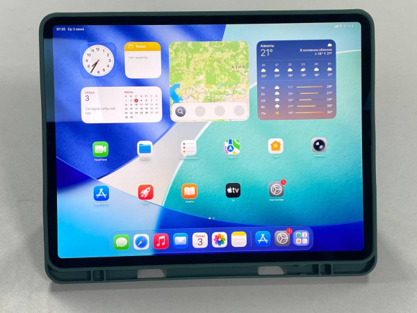 Планшет Apple iPad Pro 12.9(2020 Wi-Fi, 128GB, Liquid Retina, 6GB (БУ)
