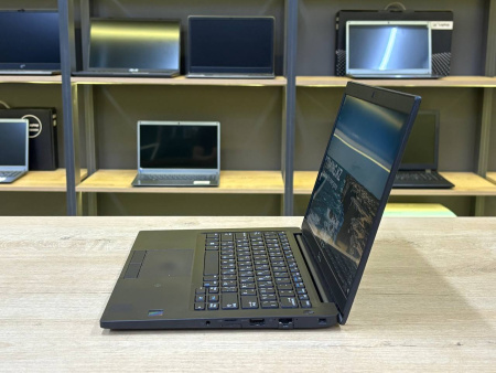 Ноутбук Dell Latitude 7390 (Б/У) - 14" FHD/Core i5-8350U/4GB/SSD 256GB/UHD