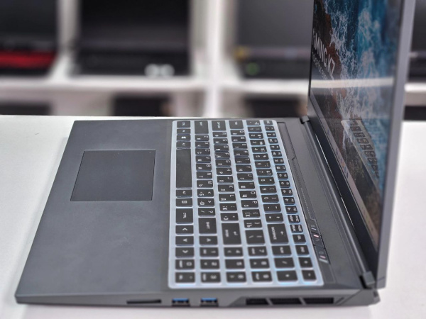 Ноутбук FIREBAT T6A (Б/У) - 15.6 FHD 165Hz/Ryzen 5 6600H/16GB/SSD 512GB/RTX 3050 4GB