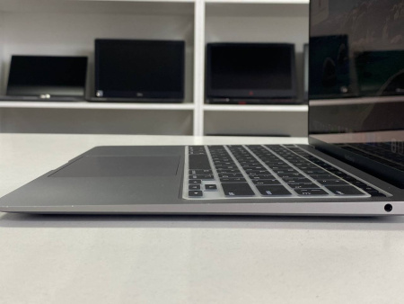 Ноутбук Apple MacBook Air 13 (2020) (БУ) - Retina/M1/8GB/SSD 256GB/83% (691 цикл)