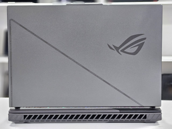 Ноутбук Asus ROG Strix G16 (Б/У) - 16" 2K 240Hz/Core i7-13650HX/16GB/SSD 1TB/RTX 4060 8GB