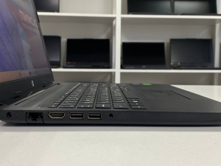 Ноутбук HP Laptop 15 – 60Hz 15.6 FHD/i3-7020U/4GB/SSD 120GB/HD 620