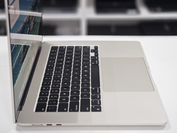 Ноутбук MacBook Air 15 2023 (БУ) - 15.3 2K+/Apple M2/8GB/SSD 256GB/205 цикл 92%