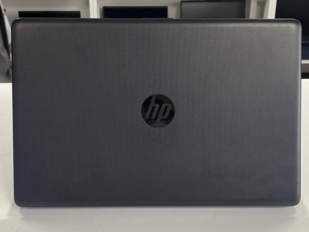 Ноутбук HP Laptop 15 (БУ) - 15.6 HD/Core i5-8250U/8GB/SSD 128GB/UHD