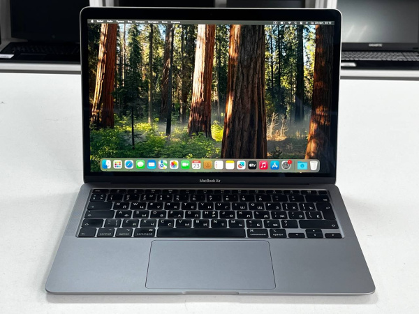 Ноутбук MacBook Air 13 2020 (БУ) - 13.3 2K/Core i3/8GB/SSD 256GB/513 циклов 86%