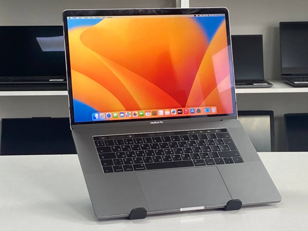 Ноутбук MacBook Pro 15 (2017) (БУ) - Retina/i7/16GB/SSD 1TB/ 85% (172 цикла)