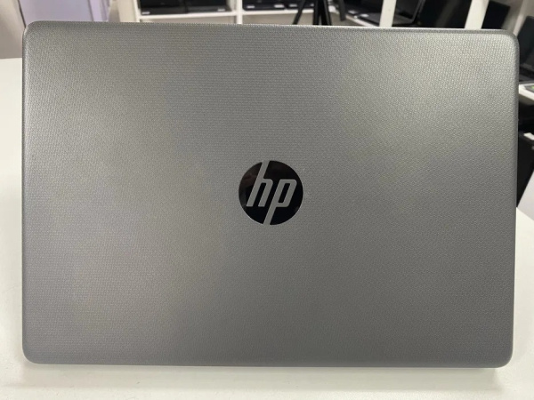 Ноутбук HP 240 G8 (БУ) - 14 FHD/Celeron N4020/8GB/SSD 256GB/UHD