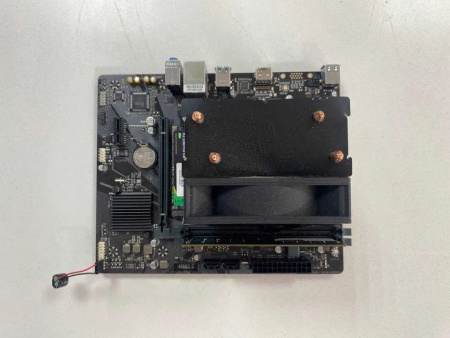 Мат. плата Gigabyte H610m/Core i5-12400F/8GB/SSD 512GB (Б/У)!