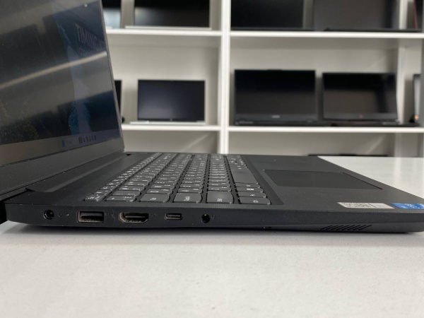 Ноутбук Lenovo V15 G3 IAP (БУ) - 15.6 FHD/i3-1215U/8GB/SSD 256GB/UHD