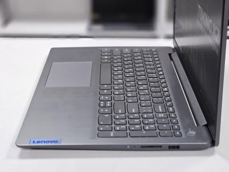 Ноутбук Lenovo IdeaPad 3 (Б/У) - 15.6 FHD/Core i5-1135G7/8GB/SSD 256GB/Iris XE