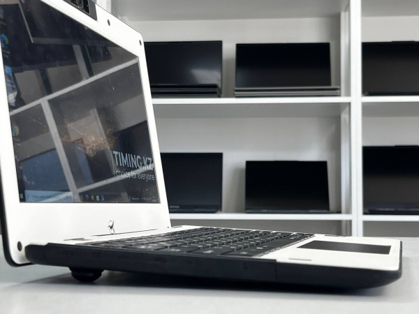 Ноутбук Zik Laptop 13 (БУ) - 13 HD/Celeron J4115/8GB/eMMC 128GB/Intel HD