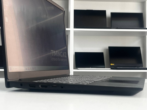 Ноутбук Lenovo V15 (БУ) - 15.6 FHD/Core i3-1115G4/4GB/SSD 256GB/UHD