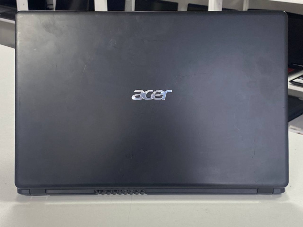 Ноутбук Acer Aspire 3 (Б/У) - 15.6 HD/Athlon 300U/4GB/SSD 128GB/540X Series