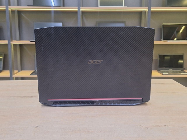 W_Ноутбук Acer Nitro AN515 (Б/У) - 15.6 HD 60Hz /Ryzen 5 2500U/8 ГБ/SSD 240 ГБ + HDD 500 ГБ/RX 560 4 ГБ