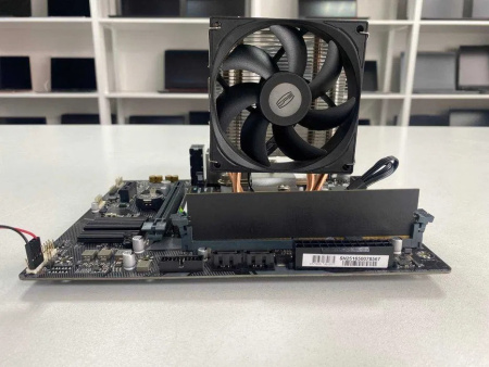 Мат. плата Gigabyte H610m/Core i5-12400F/8GB/SSD 512GB (Б/У)!
