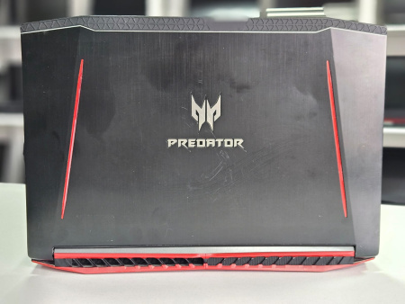 Ноутбук Acer Predator Helios 300 (Б/У) - 15.6 FHD/Core i7-7700HQ/8GB/SSD 256GB+1TB/GTX 1050 4GB