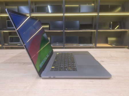 MacBook Pro 16 2019 (Б/У) - 16 Retina 60Hz/Intel Core i7/32GB/SSD 500GB/UHD Graphics 630