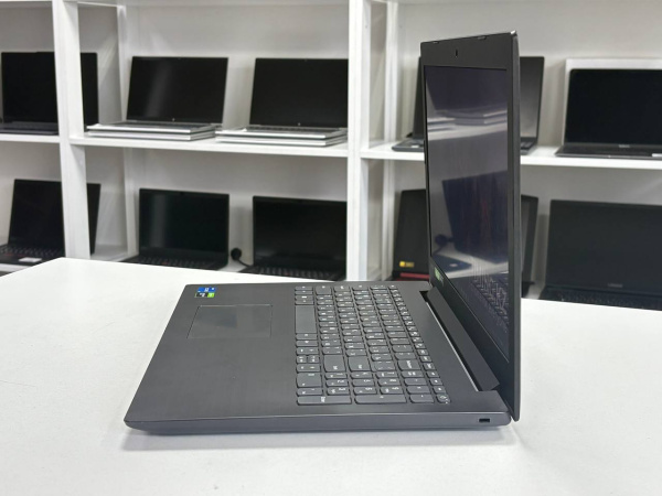 Ноутбук Lenovo IdeaPad 330 (БУ) - 15.6" FHD/Core i5-8300H/16GB/SSD 256GB+HDD 1TB/GTX 1050 2GB