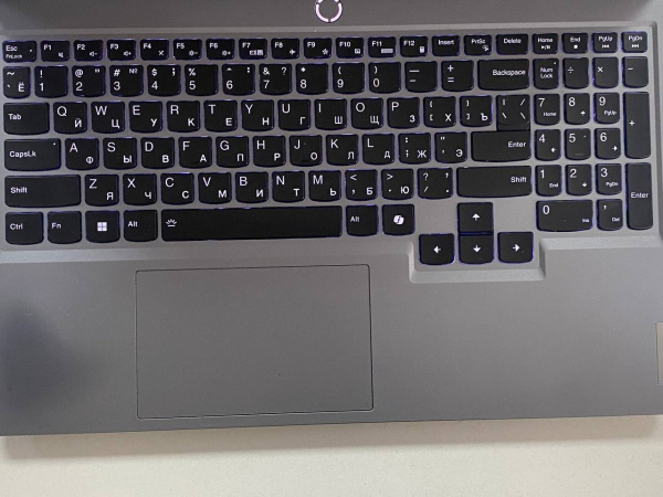 Ноутбук Lenovo LOQ (БУ) - 15.6 FHD 165Hz/i7-13650HX/16GB/SSD 1TB/RTX 3050 6GB