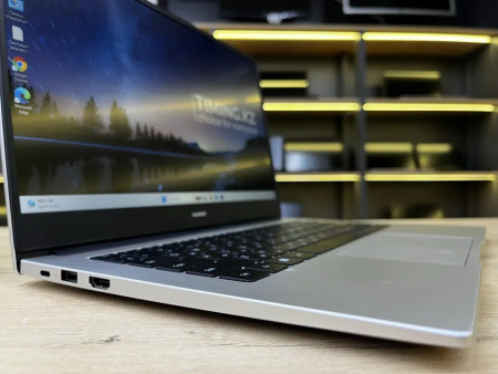 Ноутбук Huawei MateBook D14 (БУ) - 14 FHD/Core i3-1115G4/8GB/SSD 256GB/UHD