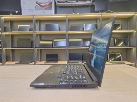 Ноутбук Lenovo IdeaPad Gaming 3 (Б/У) - 15.6 FHD 120Hz/Ryzen 5 5600H/16GB/SSD 512GB/RTX 3050 Ti 4GB