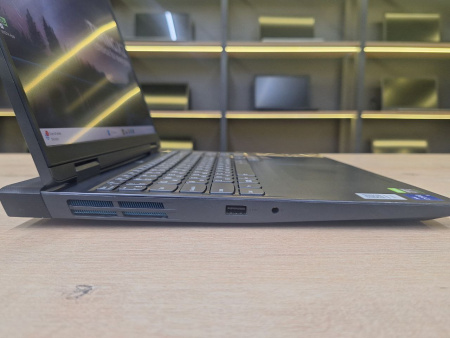 Ноутбук Lenovo IdeaPad Gaming 3 16OAH7 (БУ) — 16.0" FHD 165Hz /Core i5-12450H/16GB/SSD 512GB/RTX 3050 4GB