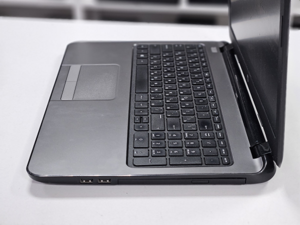 Ноутбук HP 250 G3 (Б/У) - 15.6 HD/Celeron N2840/4GB/SSD 128GB/HD Graphics