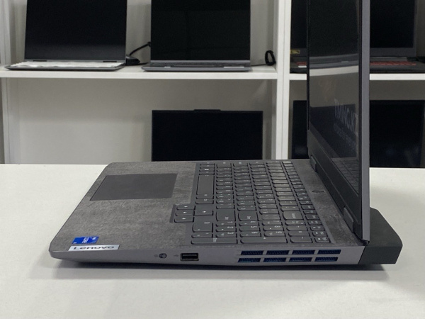 Ноутбук Lenovo LOQ 15 (БУ) — 15.6 FHD 144Hz /Core i5-12450HX/16GB/SSD 512GB/RTX 3050 6GB