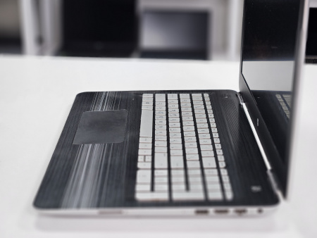 R_Ноутбук HP Pavilion 15 (Б/У) - 15.6 FHD/Core i7-6700HQ/8GB/SSD 256GB/GTX 960m 4GB