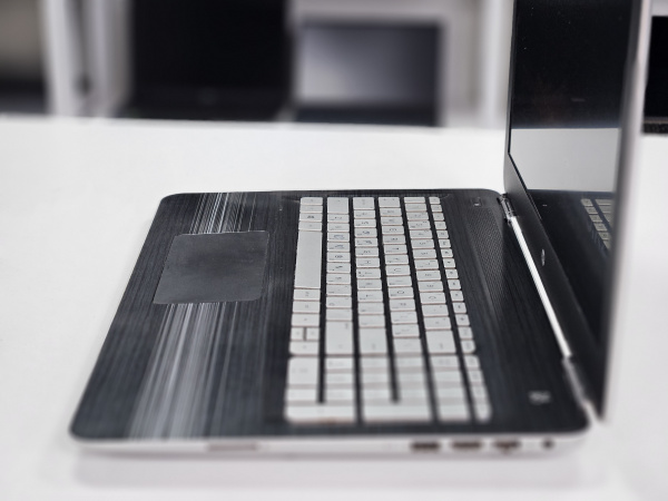 R_Ноутбук HP Pavilion 15 (Б/У) - 15.6 FHD/Core i7-6700HQ/8GB/SSD 256GB/GTX 960m 4GB