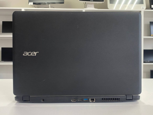 Acer Aspire ES1-553 (Б/У) – 15.6" HD /Celeron N3350/4GB/Intel HD Graphics