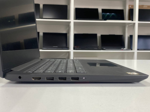 Ноутбук Lenovo V14-ADA (БУ) - 14 HD/Athlon 3150U/8GB/SSD 128GB/Vega