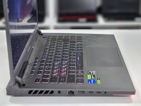 W_Ноутбук Asus ROG Strix G16 (Б/У) - 16" 2K 240Hz/Core i7-13650HX/16GB/SSD 1TB/RTX 4060 8GB