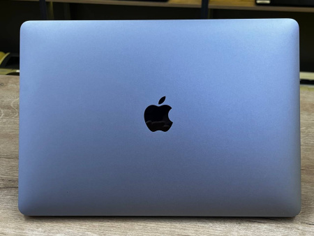 Ноутбук MacBook Pro 13 2022 (БУ) - 13.3 2K/Apple M2/8GB/SSD 512GB/56 циклов 99%